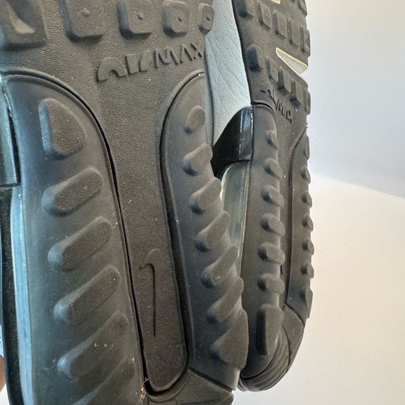 Nike Air Max 2090 Mens Shoes Size 10.5 Wolf Gray Yellow Black Running Athletic - Picture 11 of 16